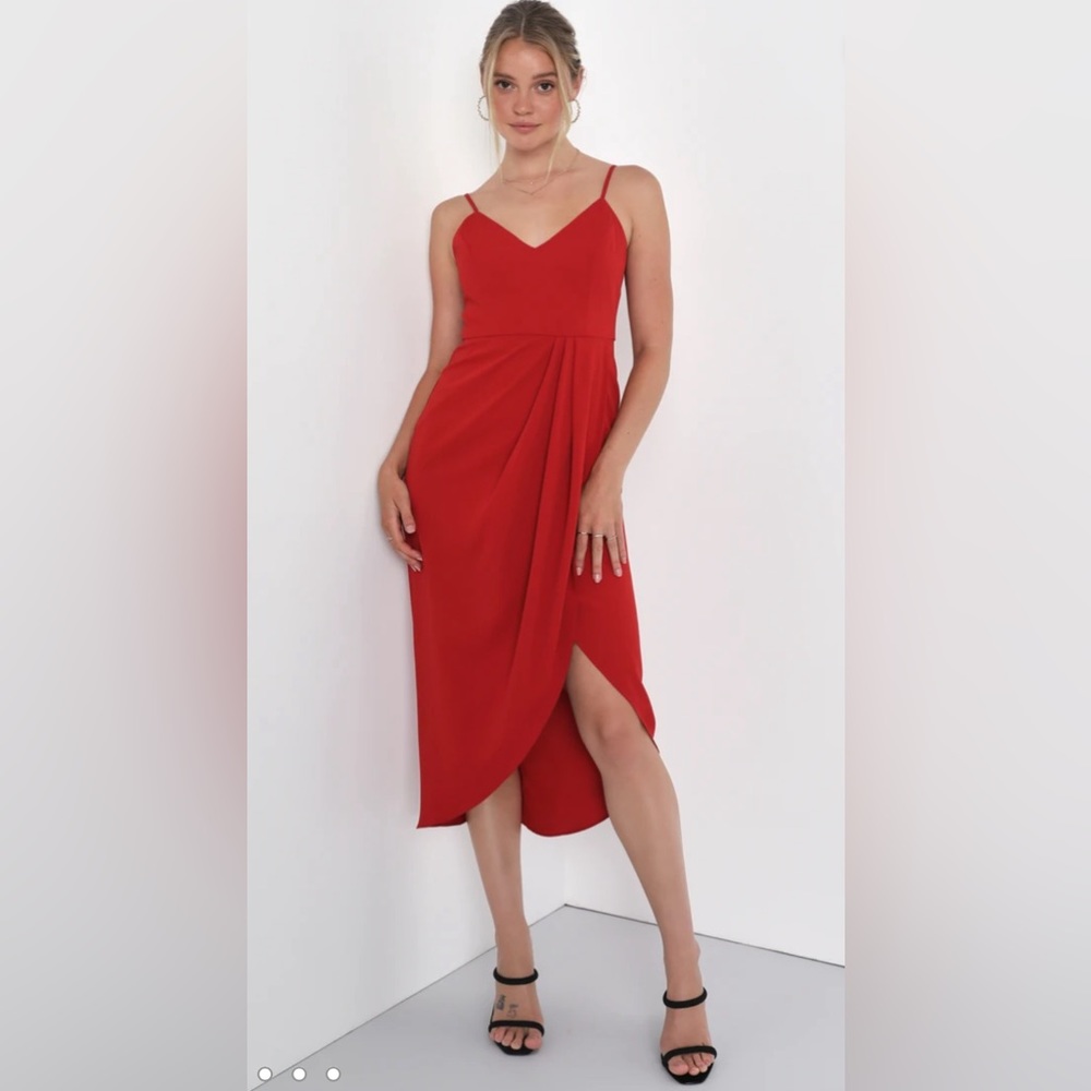 Lulu’s Reinette Rust Red Midi Dress